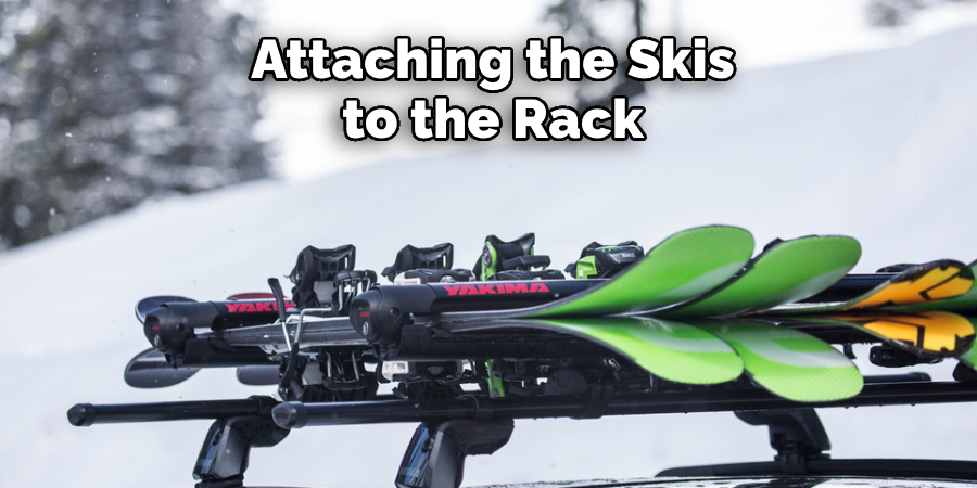 Attaching the Skis  to the Rack