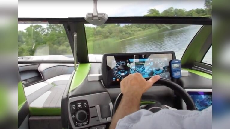 How to Drive a Boat for Wakeboarding: Essential Tips and Tricks